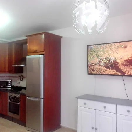 Charming In 44m² Parking *