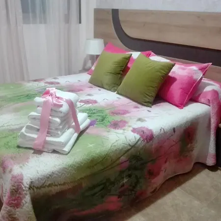 Charming In 44m² Parking *